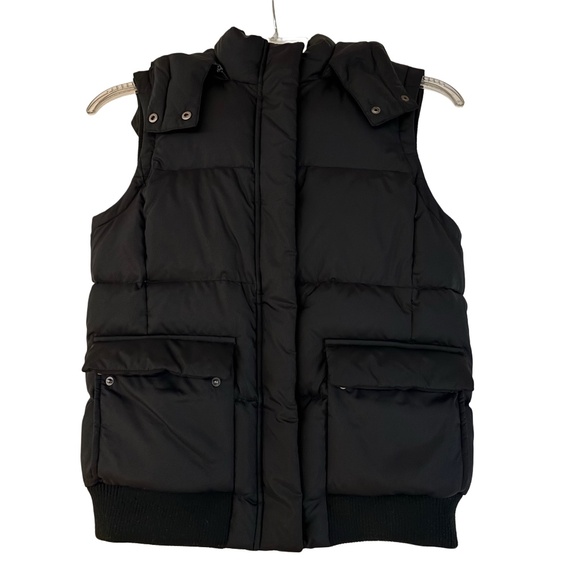 Women’s GAP Puffer Vest w/ Removable Hood in Black Sz MD - Picture 1 of 3